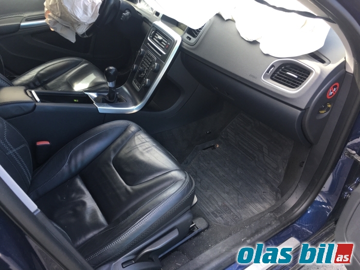 Volvo V60 2010-2013 (Type I, Fase 1) , Motorkode: D4162T, Girkassekode: 