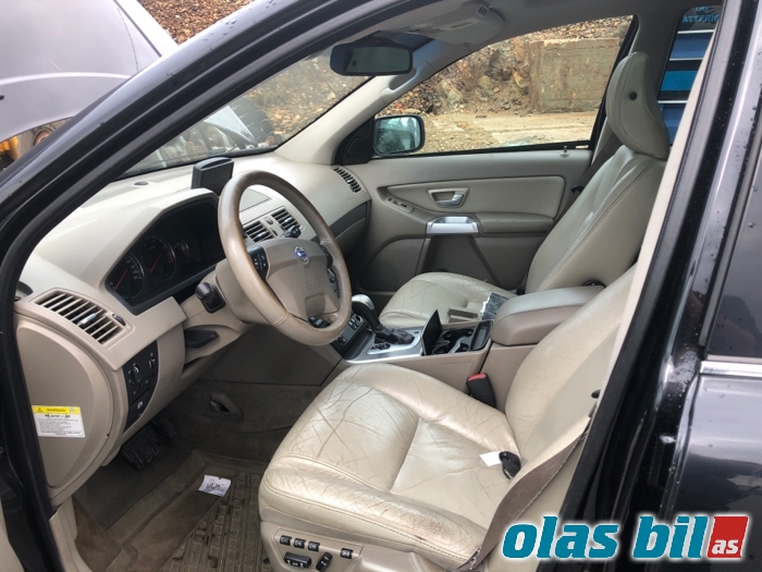 Volvo XC90 2002-2006 (Type I, Fase 1) , Motorkode: D5244T, Girkassekode: 30681190