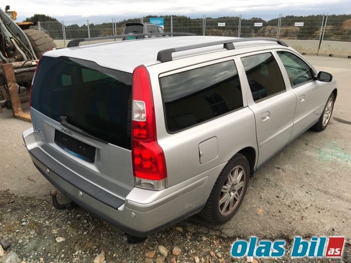 Volvo V70 2000-2004 (Type II, Fase 1) , Motorkode: B5204T5, Girkassekode: 30681178
