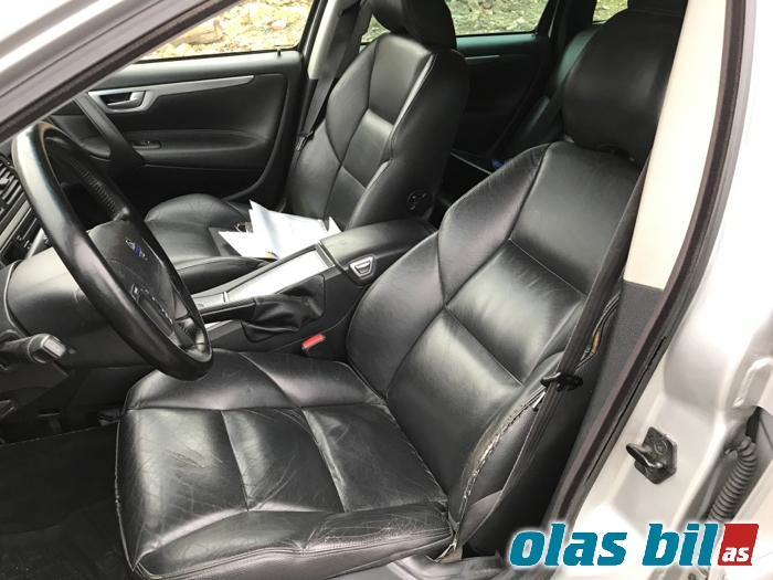 Volvo V70 2000-2004 (Type II, Fase 1) , Motorkode: B5204T5, Girkassekode: 30681178