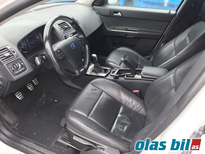 Volvo V50 2007-2012 (Fase 2) , Motorkode: D4162T, Girkassekode: 1283179