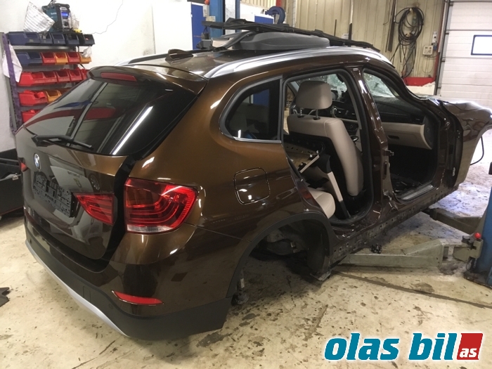 BMW X1 2009-2015 (E84) (E84), Motorkode: N47-D20C, Girkassekode: 