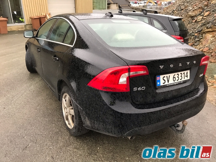 Volvo S60 2010-2014 (Type II, Fase 1) , Motorkode: D5204T3, Girkassekode: 