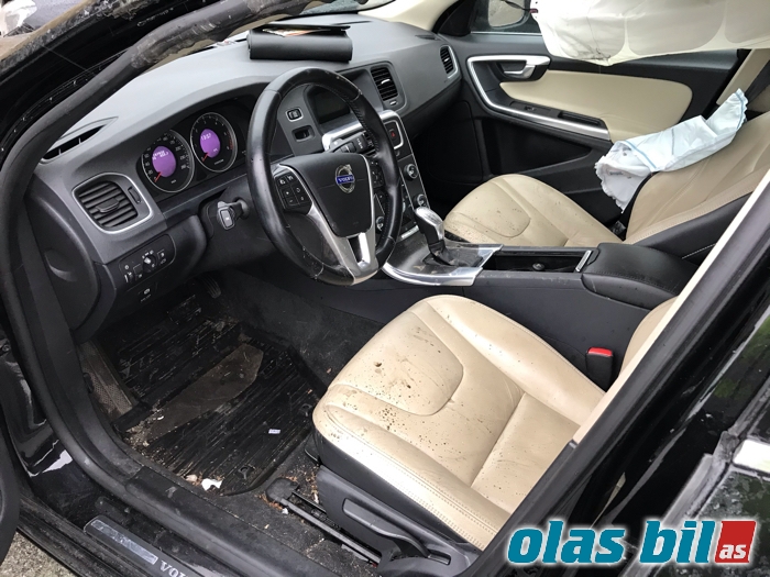 Volvo S60 2010-2014 (Type II, Fase 1) , Motorkode: D5204T3, Girkassekode: 