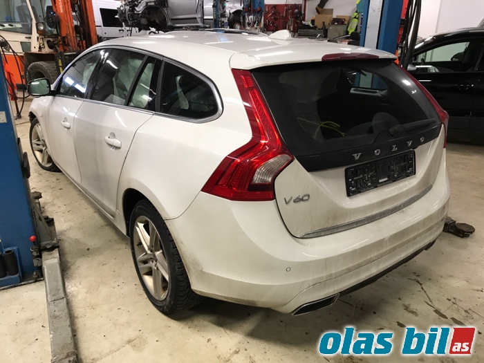 Volvo V60/V60 CC 2013-2018 (Type I, Fase 2) , Motorkode: D5244T15, Girkassekode: 