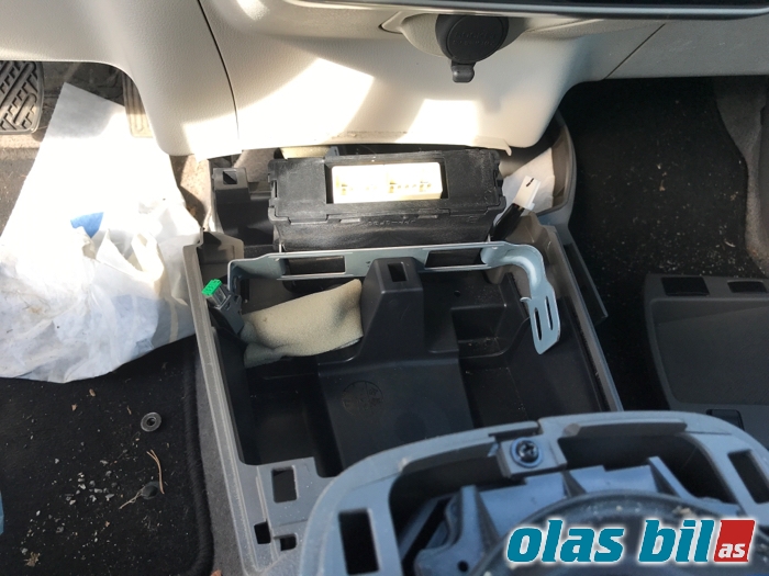 Nissan Leaf 2011-2017 (Type I) , Motorkode: EM61, Girkassekode: