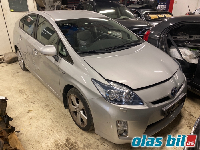 Toyota Prius 2009-2016 (Type III) (COMBI) (COMBI), Motorkode: 2ZR-FXE, Girkassekode: 