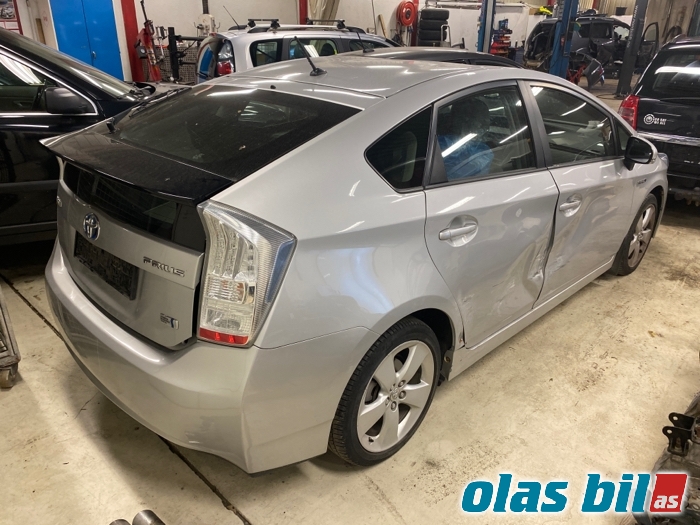 Toyota Prius 2009-2016 (Type III) (COMBI) (COMBI), Motorkode: 2ZR-FXE, Girkassekode: 