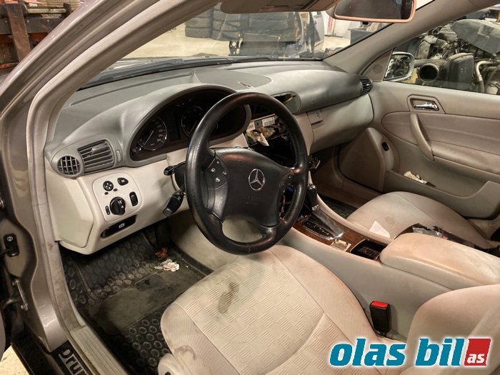 Mercedes C-Klasse 2004-2007 (Fase 2) (W203) (W203), Motorkode: M271.946, Girkassekode: