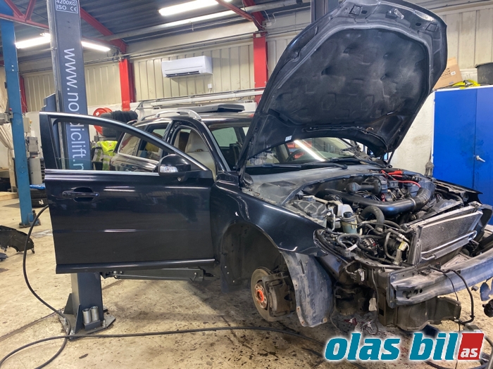 Volvo V70 2007-2013 (Type III, Fase 1) , Motorkode: D5244T5, Girkassekode: 30751903