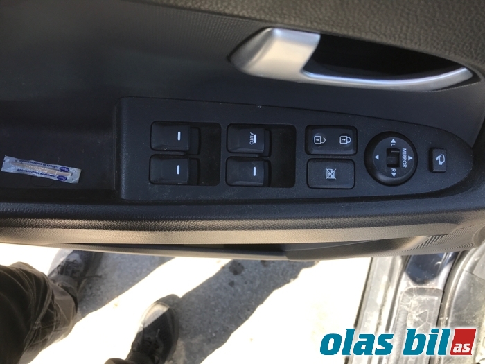 Kia Sportage 2010-2016 (Type III) , Motorkode: D4FD, Girkassekode: 