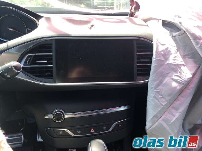 Peugeot 308 2013-2021 (Type II) , Motorkode: DW10FD, Girkassekode: AM6 3