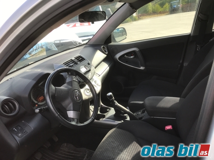 Toyota RAV4 2006-2009 (Type III, Fase 1) , Motorkode: 2AD-FTV, Girkassekode: 