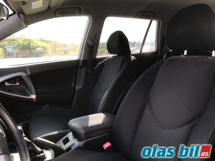 Toyota RAV4 2006-2009 (Type III, Fase 1) , Motorkode: 2AD-FTV, Girkassekode: 