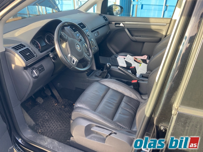VW Touran 2010-2015 (Type I, Fase 3) , Motorkode: CTHC, Girkassekode: KWB