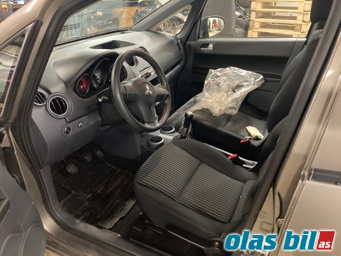 Mitsubishi Colt 2004-2008 (Type VII, Fase 1) , Motorkode: 3A91, Girkassekode: MN130193