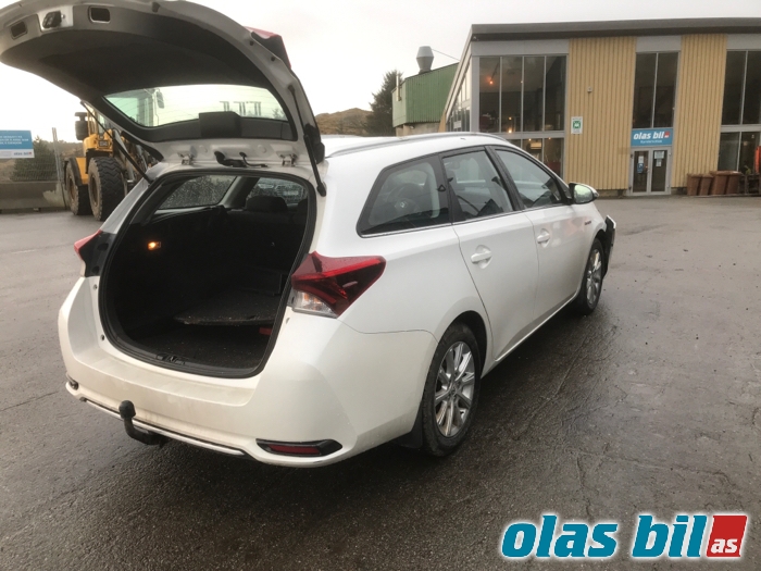 Toyota Auris 2015-2019 (Type II, Fase 2) , Motorkode: 2ZR-FXE, Girkassekode: 