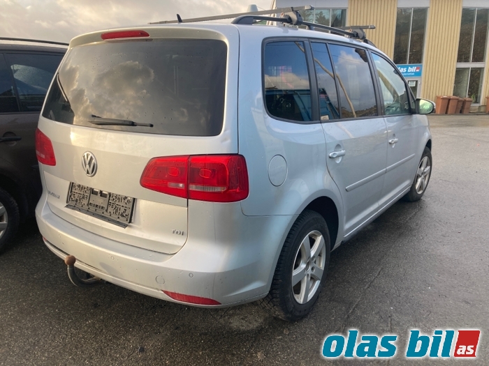 VW Touran 2010-2015 (Type I, Fase 3) , Motorkode: CAYC, Girkassekode: MLE