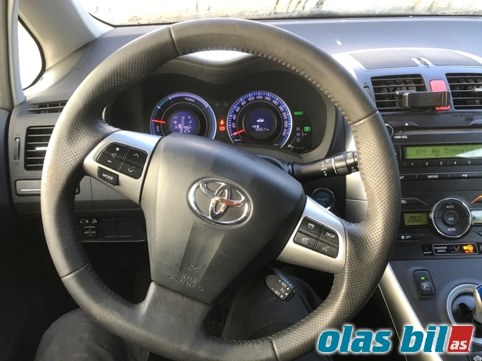 Toyota Auris 2010-2012 (Type I, Fase 2) , Motorkode: 2ZR-FXE, Girkassekode: 