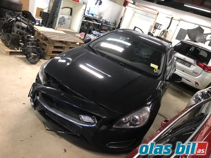 Volvo V60 2010-2013 (Type I, Fase 1) , Motorkode: D4162T, Girkassekode: 