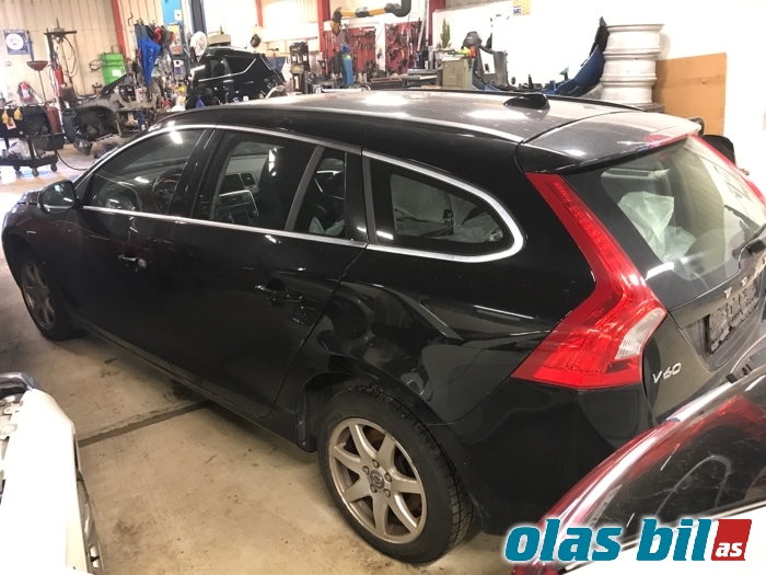 Volvo V60 2010-2013 (Type I, Fase 1) , Motorkode: D4162T, Girkassekode: 