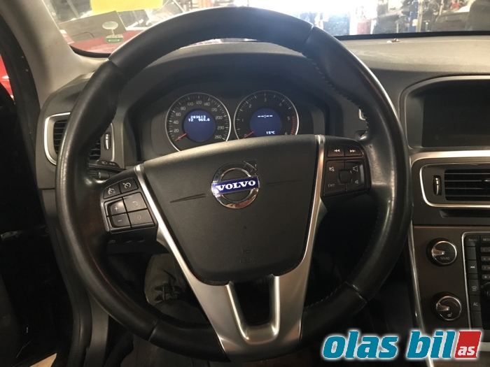 Volvo V60 2010-2013 (Type I, Fase 1) , Motorkode: D4162T, Girkassekode: 