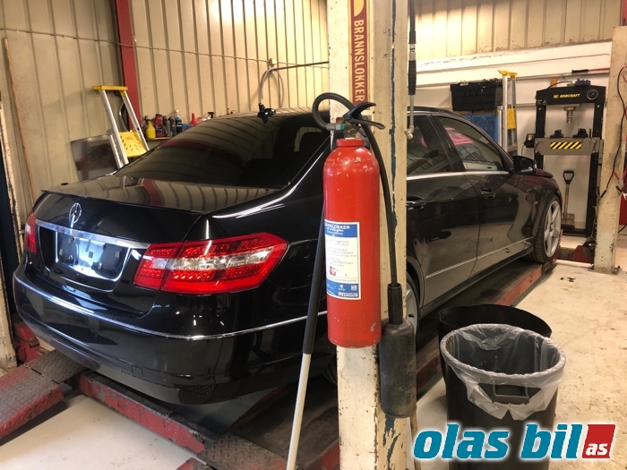 Mercedes E-Klasse 2009-2013 (Fase 1) (W212) (W212), Motorkode: OM651.924, Girkassekode: