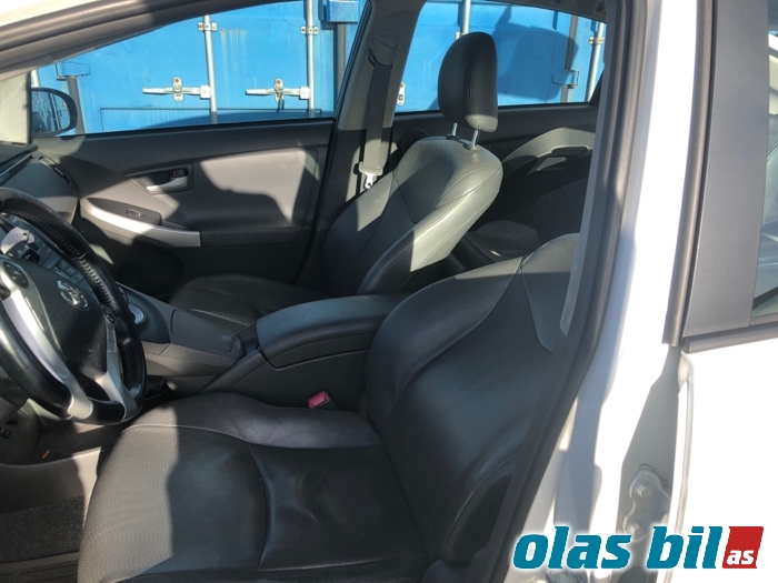 Toyota Prius 2009-2016 (Type III) (COMBI) (COMBI), Motorkode: 2ZR-FXE, Girkassekode: 