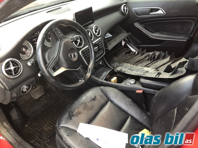 Mercedes A-Klasse 2012-2018 (W176) (W176), Motorkode: M270.910, Girkassekode: 