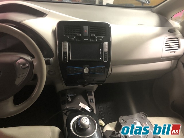 Nissan Leaf 2011-2017 (Type I) , Motorkode: EM61, Girkassekode: 