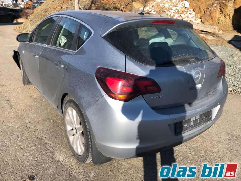 Opel Astra J 2010-2015 , Motorkode: A16XER, Girkassekode: