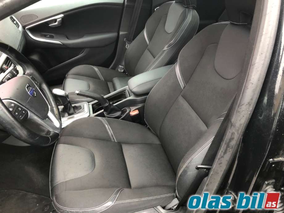Volvo V40 2012-2019 , Motorkode: D4162T, Girkassekode: