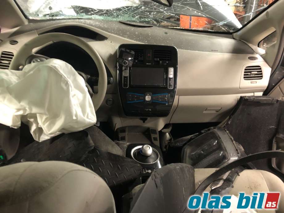 Nissan Leaf 2011-2017 (Type I) , Motorkode: EM61, Girkassekode: