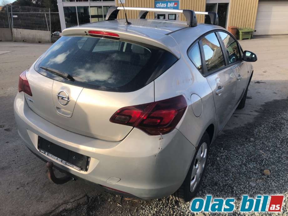 Opel Astra J 2010-2015 , Motorkode: A14XER, Girkassekode: