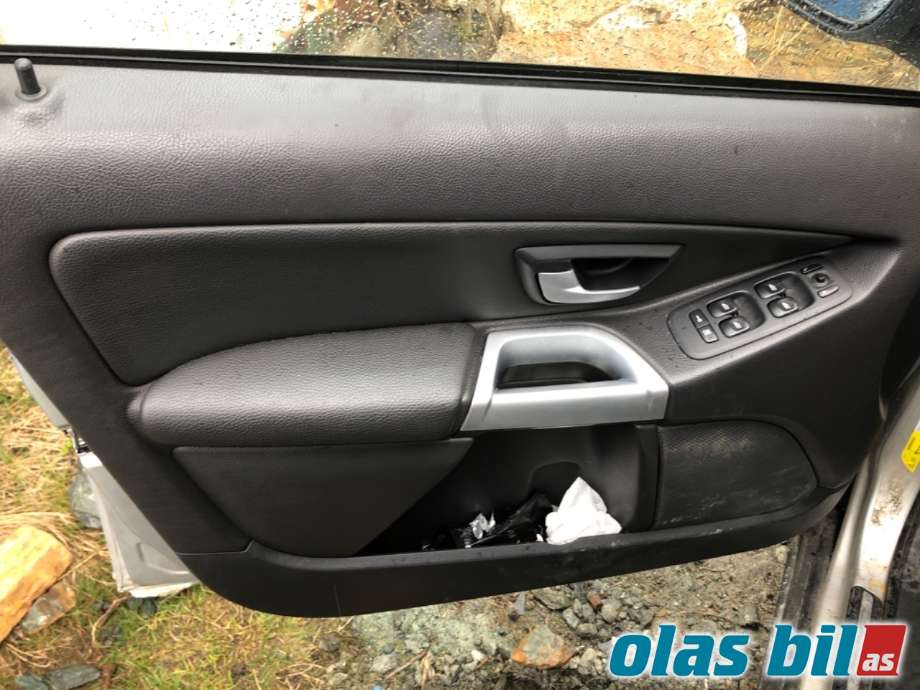 Volvo XC90 2002-2006 (Type I, Fase 1) , Motorkode: D5244T, Girkassekode: 