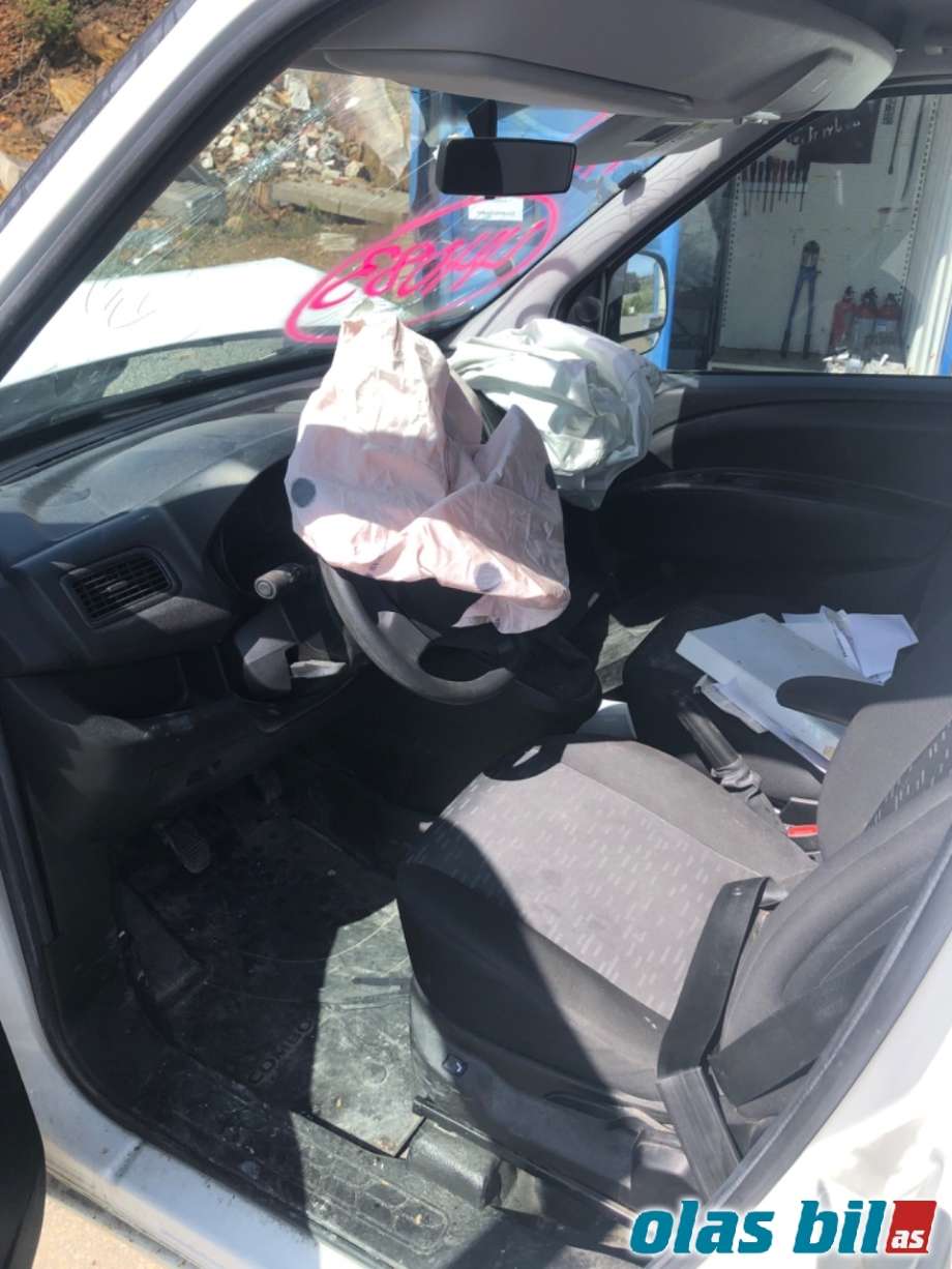 Opel Combo D 2012-2018 , Motorkode: A13FD, Girkassekode: 