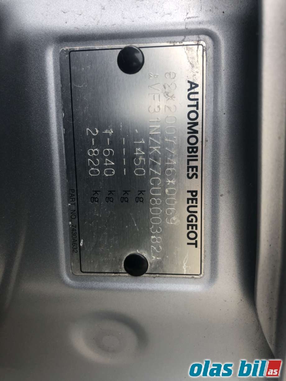 Peugeot iOn 2011-2020 , Motorkode: Y4F1, Girkassekode: