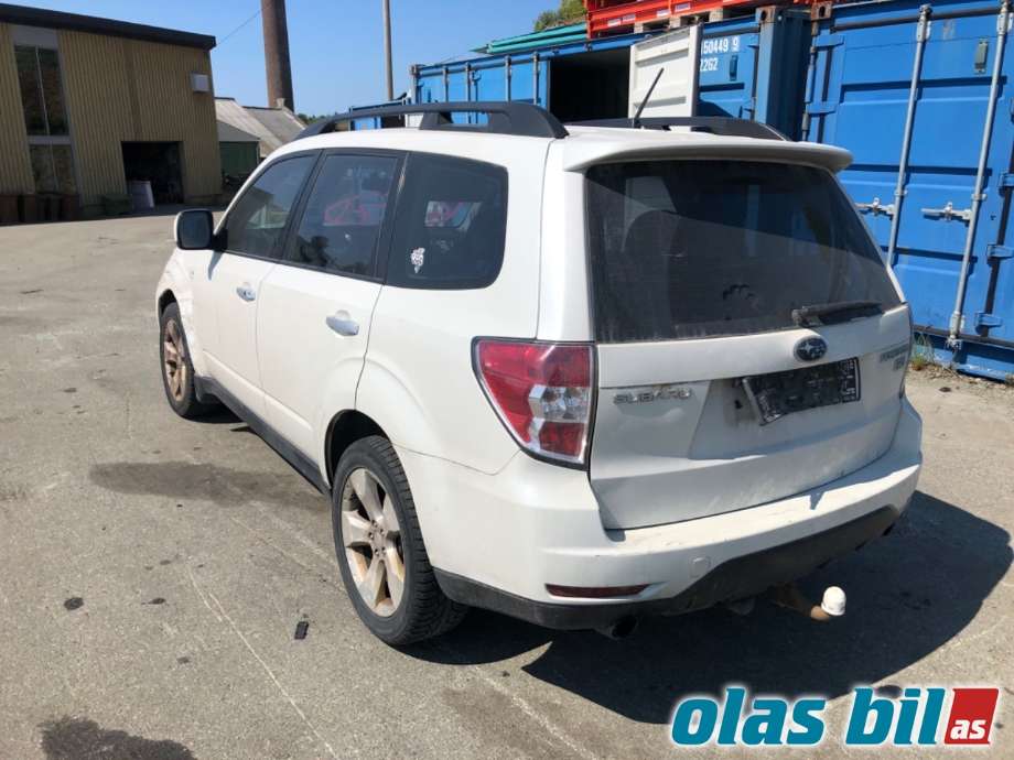 Subaru Forester 2008-2013 (Type III) , Motorkode: EE20, Girkassekode: