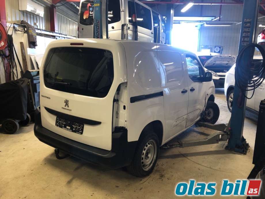 Peugeot Partner 2019-->> (Type III) , Motorkode: YHY, Girkassekode: 