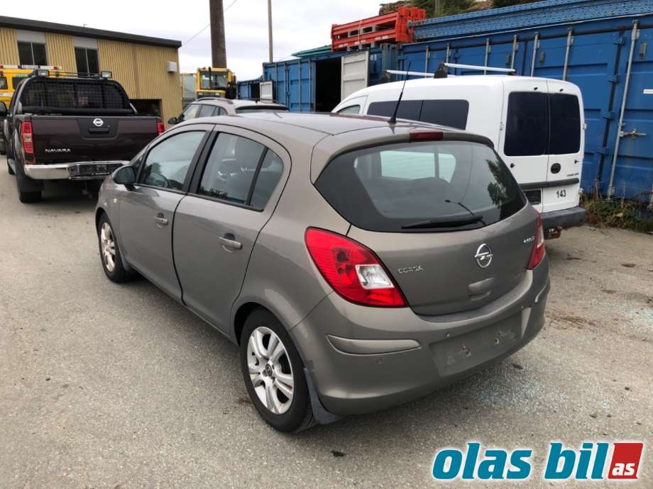 Opel Corsa D 2006-2014 , Motorkode: A13DTE, Girkassekode: 