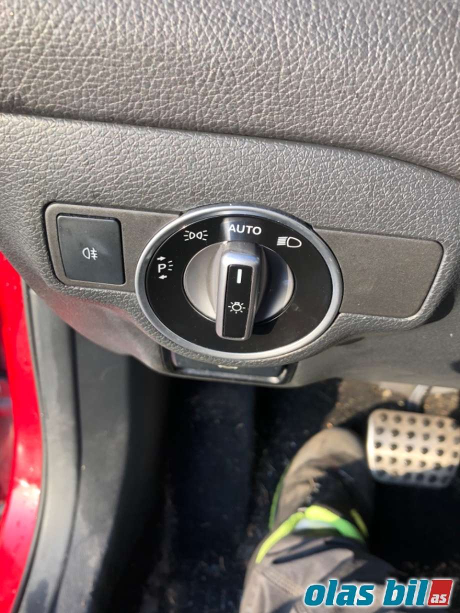 Mercedes GLA 2014-2020 (X156) (X156), Motorkode: M270.910, Girkassekode: 
