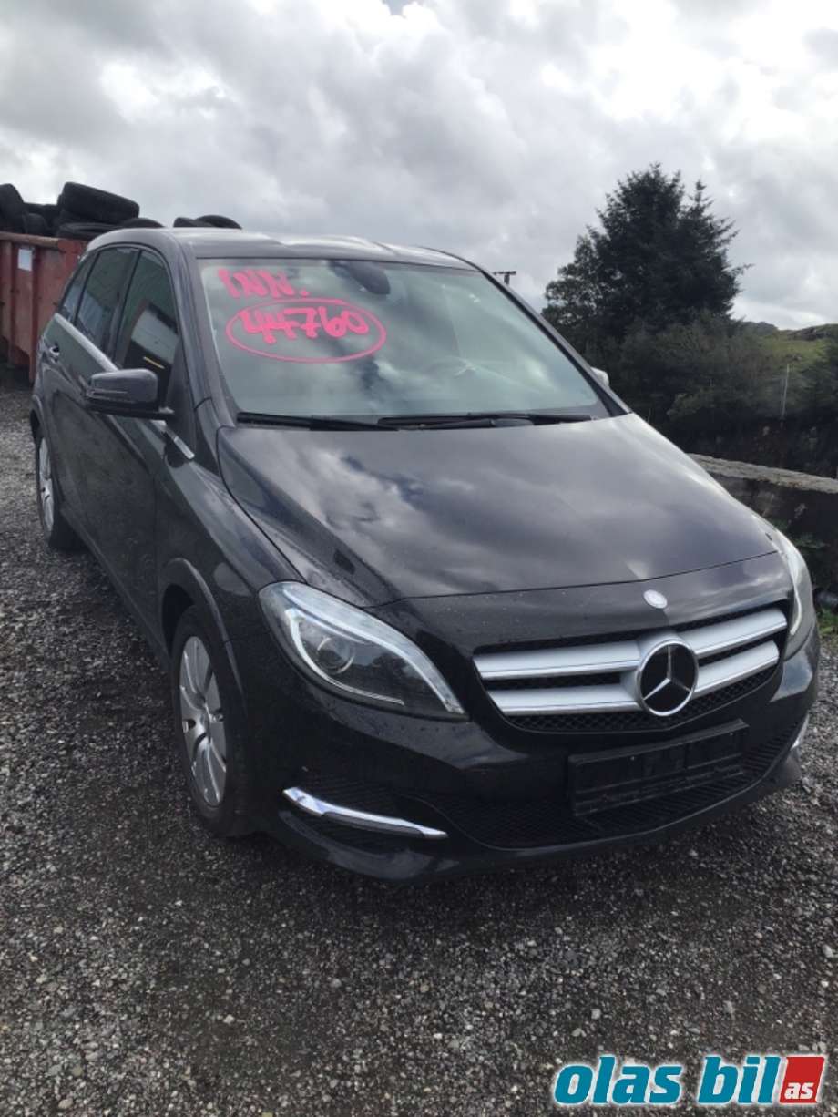 Mercedes B-Klasse 2011-2018 (W246) (W246), Motorkode: EM0004, Girkassekode: 