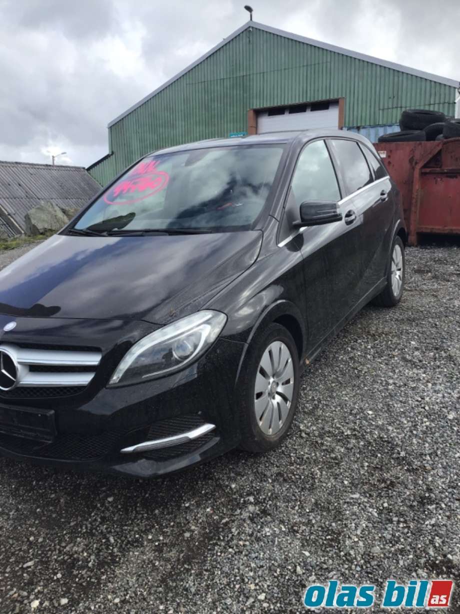 Mercedes B-Klasse 2011-2018 (W246) (W246), Motorkode: EM0004, Girkassekode: 