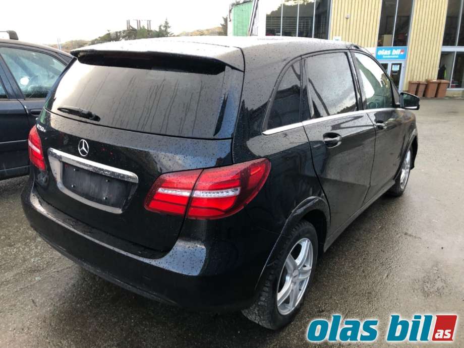 Mercedes B-Klasse 2011-2018 (W246) (W246), Motorkode: EM0004, Girkassekode: