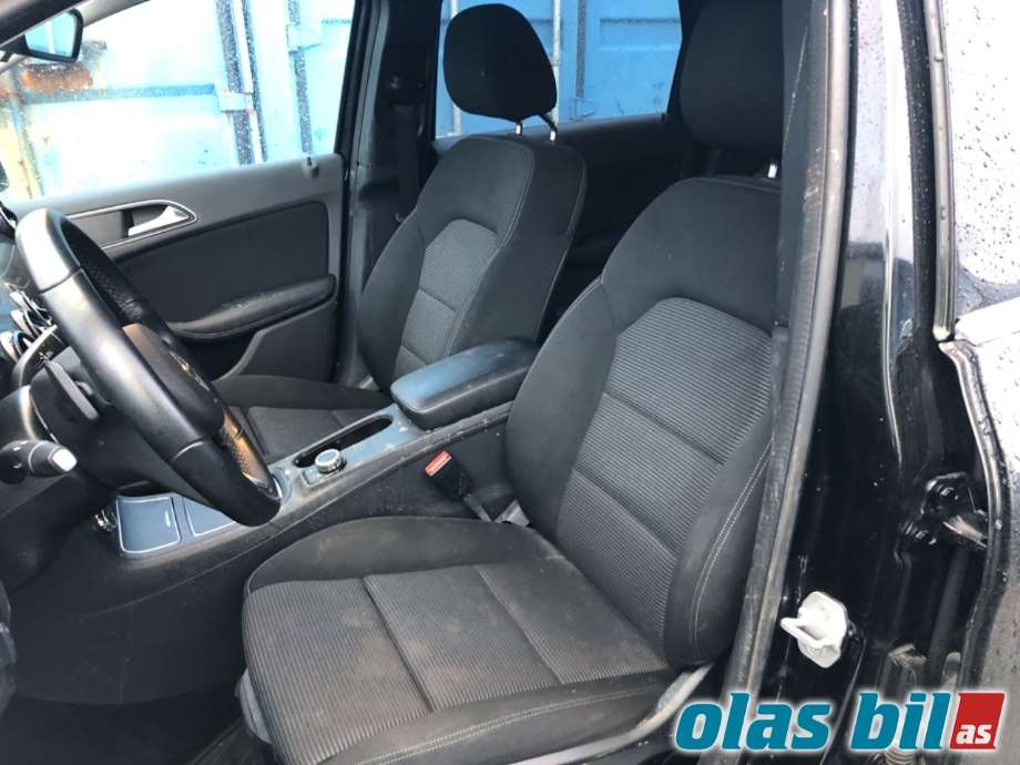 Mercedes B-Klasse 2011-2018 (W246) (W246), Motorkode: EM0004, Girkassekode: