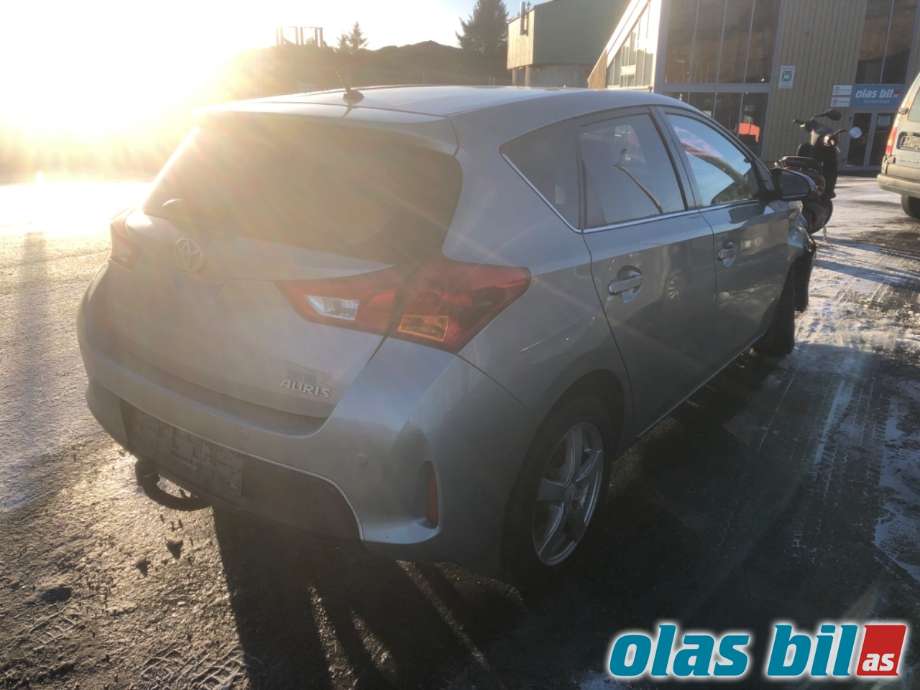 Toyota Auris 2013-2015 (Type II, Fase 1) , Motorkode: 1ND-TV, Girkassekode: