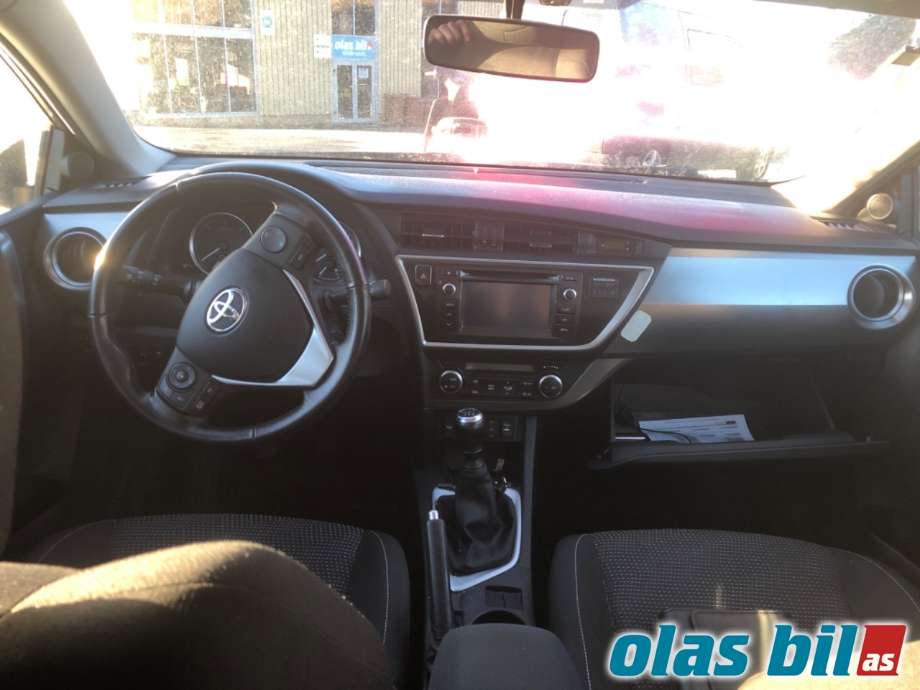 Toyota Auris 2013-2015 (Type II, Fase 1) , Motorkode: 1ND-TV, Girkassekode: