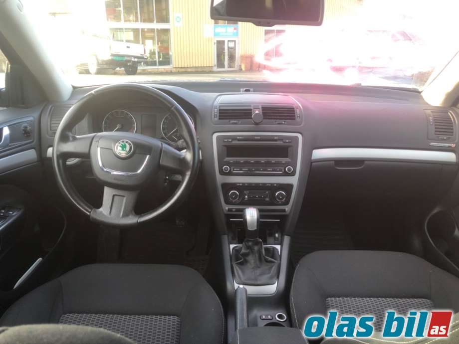 Škoda Octavia 2009-2013 (Type II, Fase 2) , Motorkode: BLS, Girkassekode: 