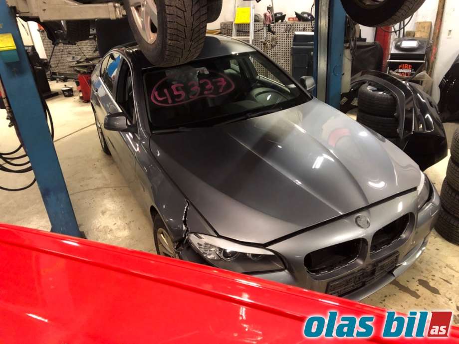 BMW 5-Serie 2010-2017 (F10/F11) (F10/F11), Motorkode: N47-D20C, Girkassekode: