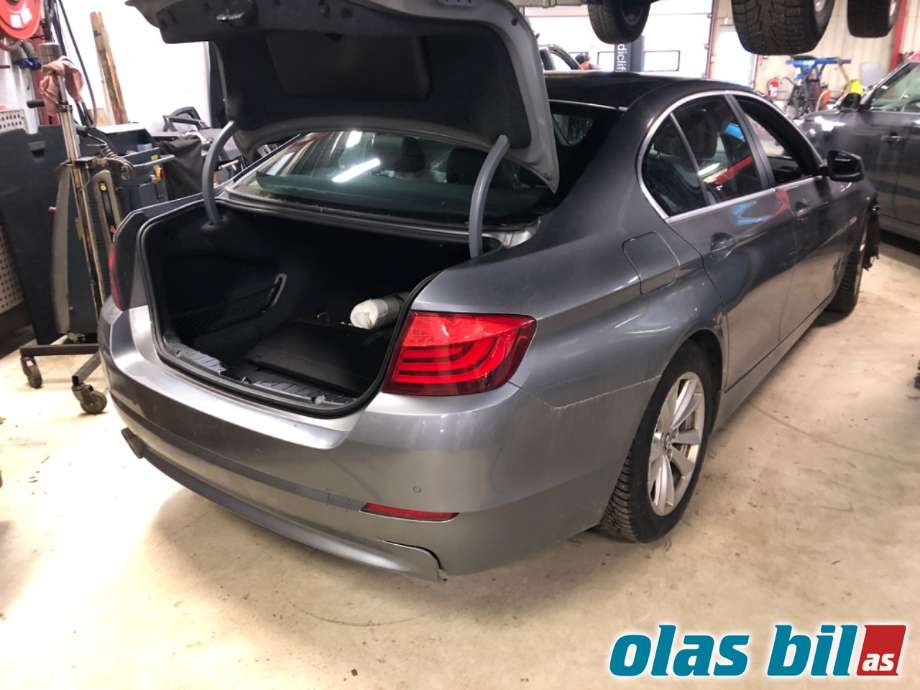 BMW 5-Serie 2010-2017 (F10/F11) (F10/F11), Motorkode: N47-D20C, Girkassekode: